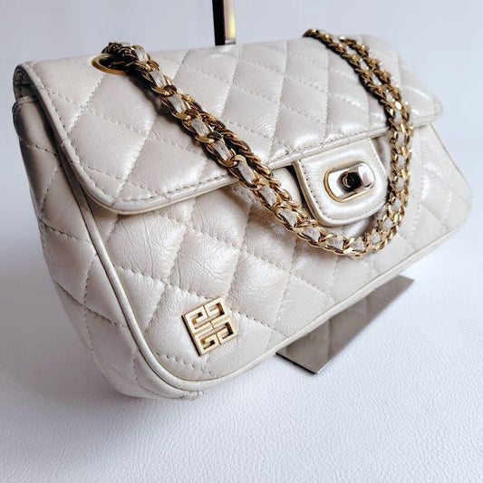 GIVENCHY Shoulder Bag Purse Chain 4G Leather Authentic