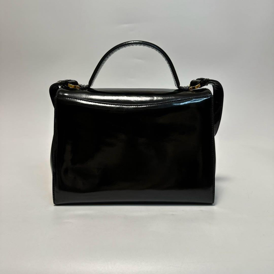 Salvatore Ferragamo Hand Shoulder Bag Purse 2way Gancini Patent Leather Black
