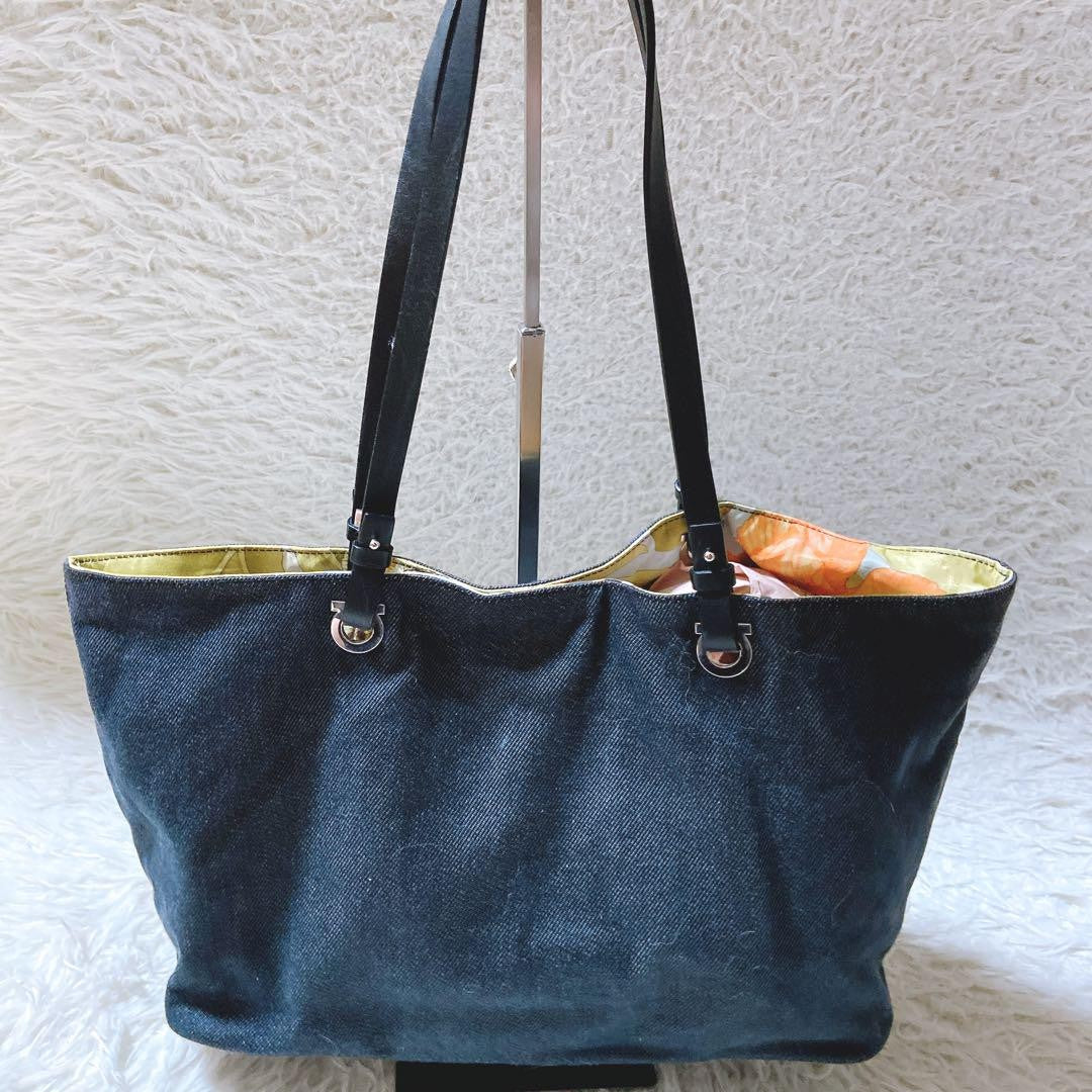 Salvatore Ferragamo Hand Bag Tote Purse Gancini Multicolor Authentic