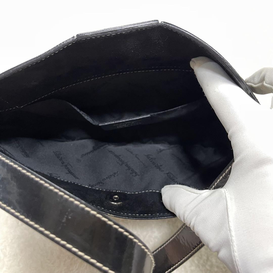 Salvatore Ferragamo Hand Bag Tote Purse Suede Patent Leather Black Authentic