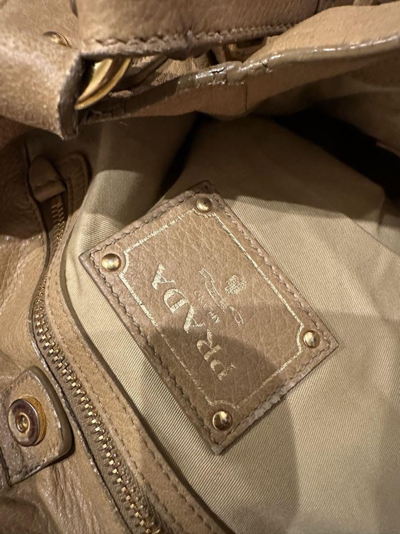 PRADA Hand Shoulder Bag Tote Purse Leather Authentic