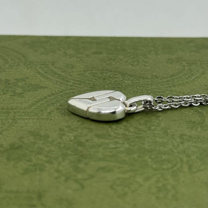GUCCI Necklace Pendant Knot Heart Silver 925 Women Accessory Authentic