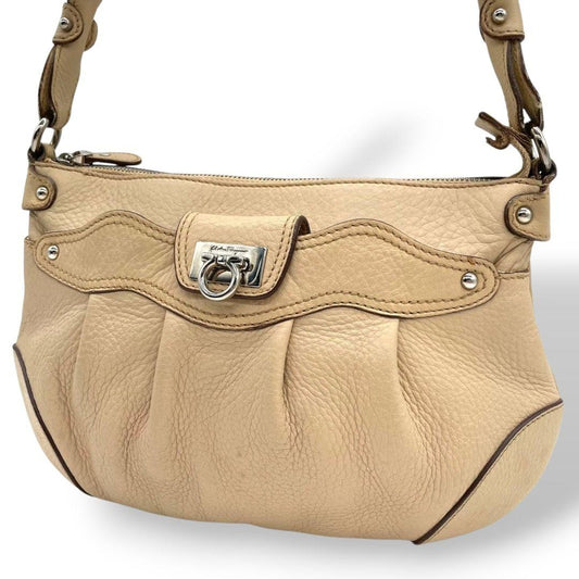 Salvatore Ferragamo shoulder bag Purse Gancini Beige Authentic Leather Women's