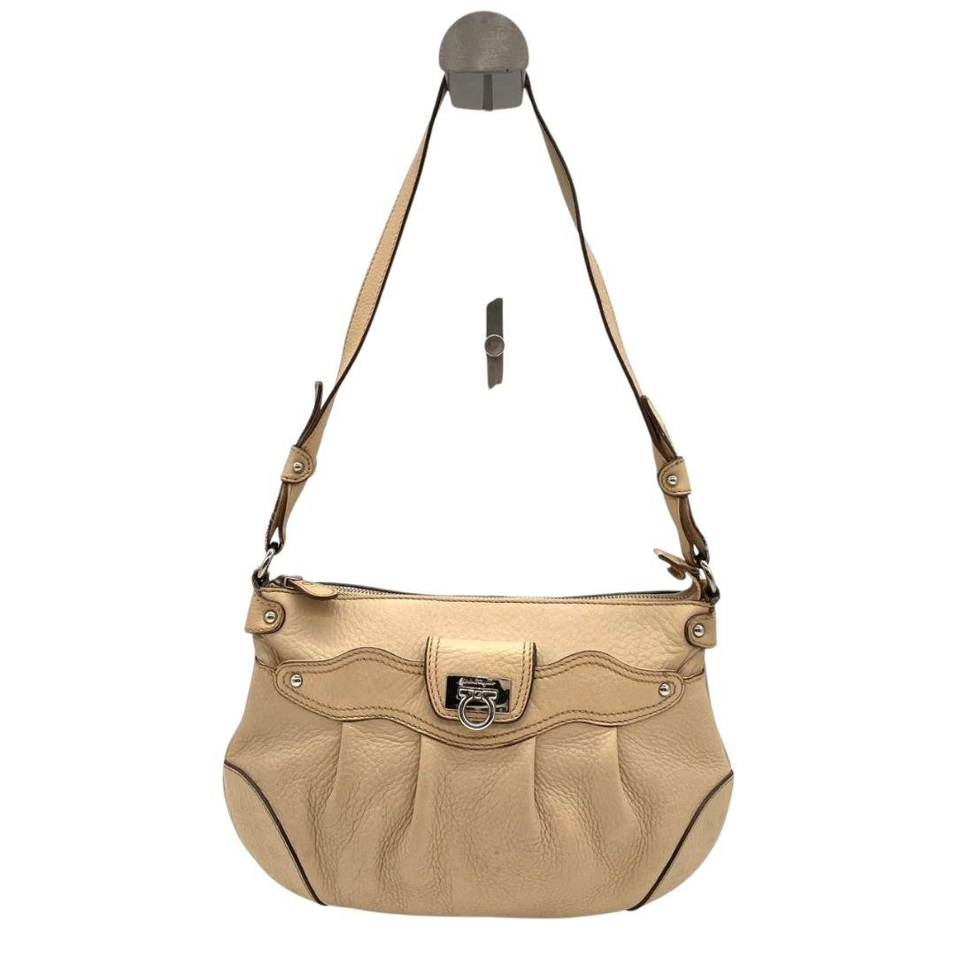 Salvatore Ferragamo shoulder bag Purse Gancini Beige Authentic Leather Women's