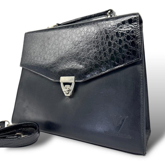 Valentino Garavani Shoulder HandBag Purse Tote Bag Leather Black Authentic