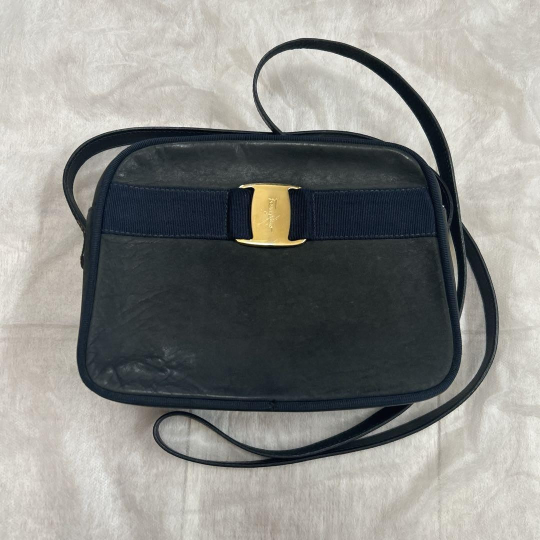 Salvatore Ferragamo shoulder bag Purse VARA Dark Navy Suede Authentic Women's