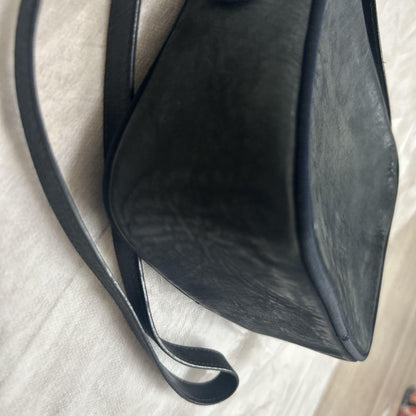 Salvatore Ferragamo shoulder bag Purse VARA Dark Navy Suede Authentic Women's