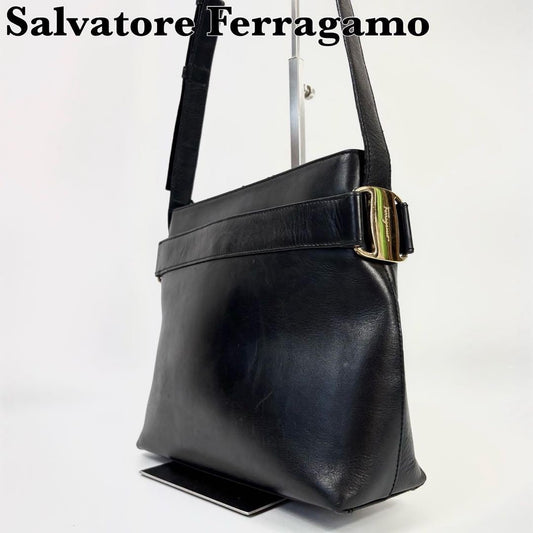Salvatore Ferragamo Shoulder Bag Purse Vara Ribbon Leather Black Authentic