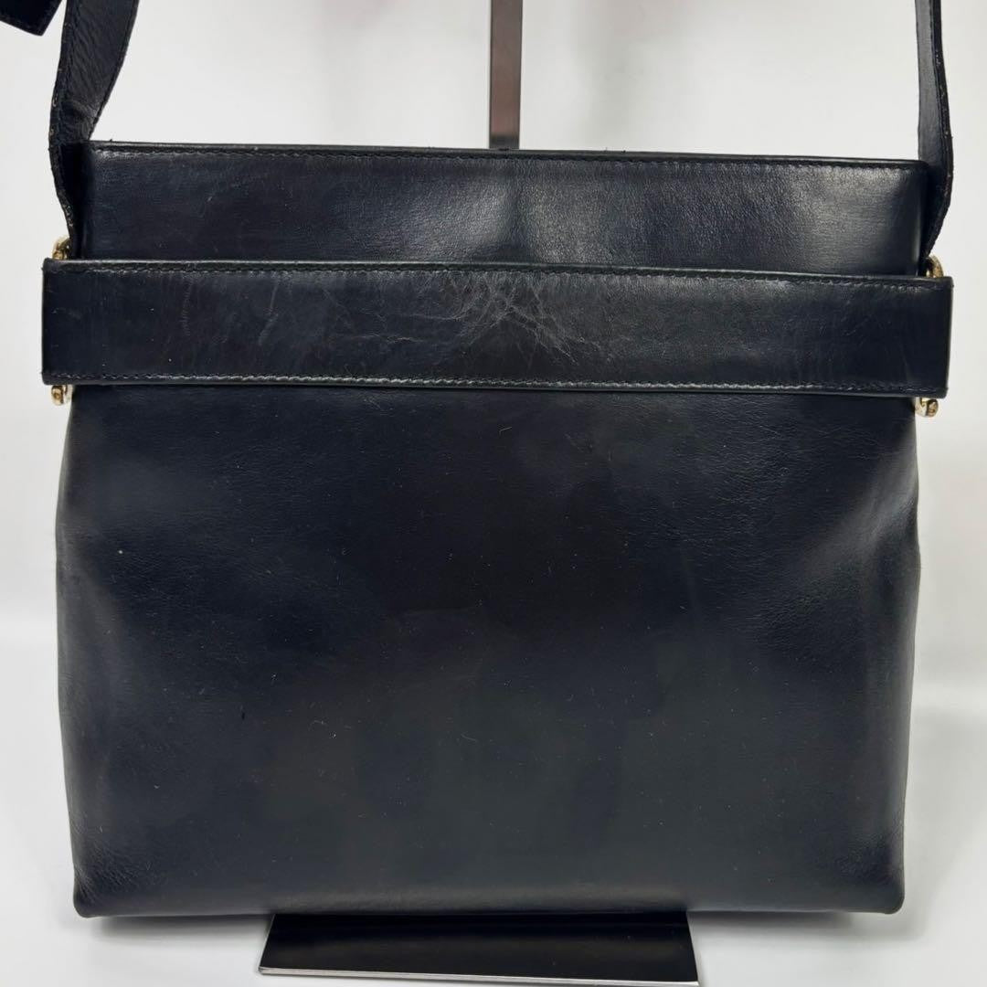 Salvatore Ferragamo Shoulder Bag Purse Vara Ribbon Leather Black Authentic