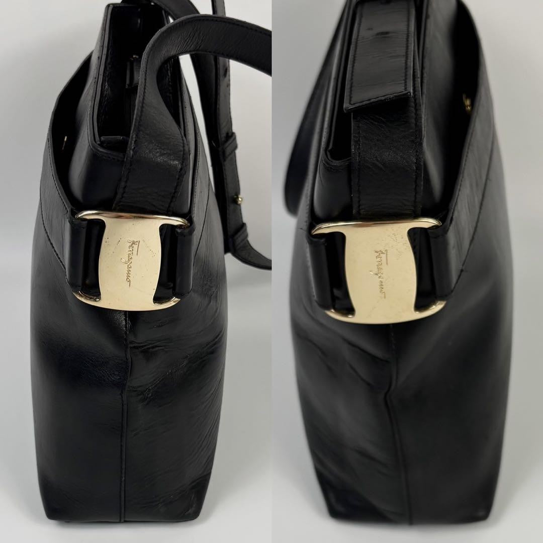 Salvatore Ferragamo Shoulder Bag Purse Vara Ribbon Leather Black Authentic