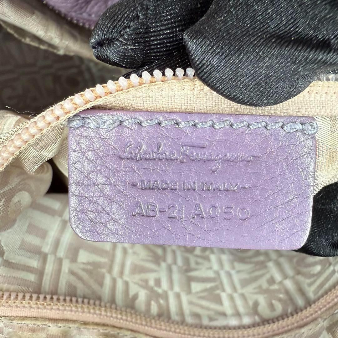Salvatore Ferragamo Hand Bag Tote Purse Gancini Leather Lavender Authentic