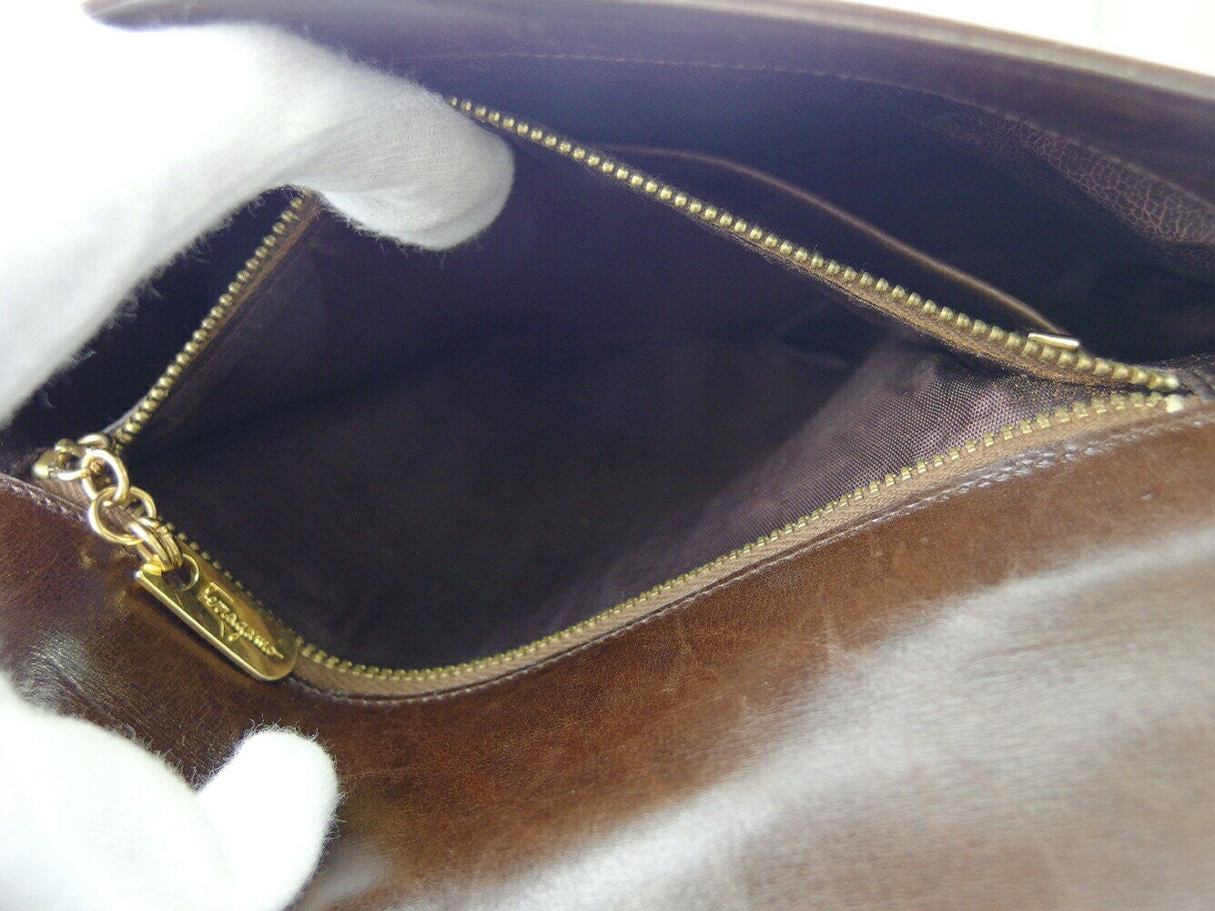 Salvatore Ferragamo Shoulder Bag Purse Logo Brown Authentic