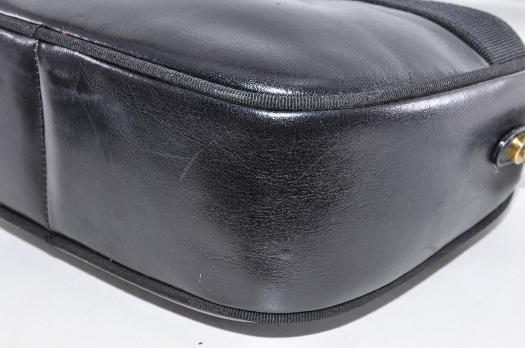 Salvatore Ferragamo Shoulder Bag Purse Vara Leather Black Authentic