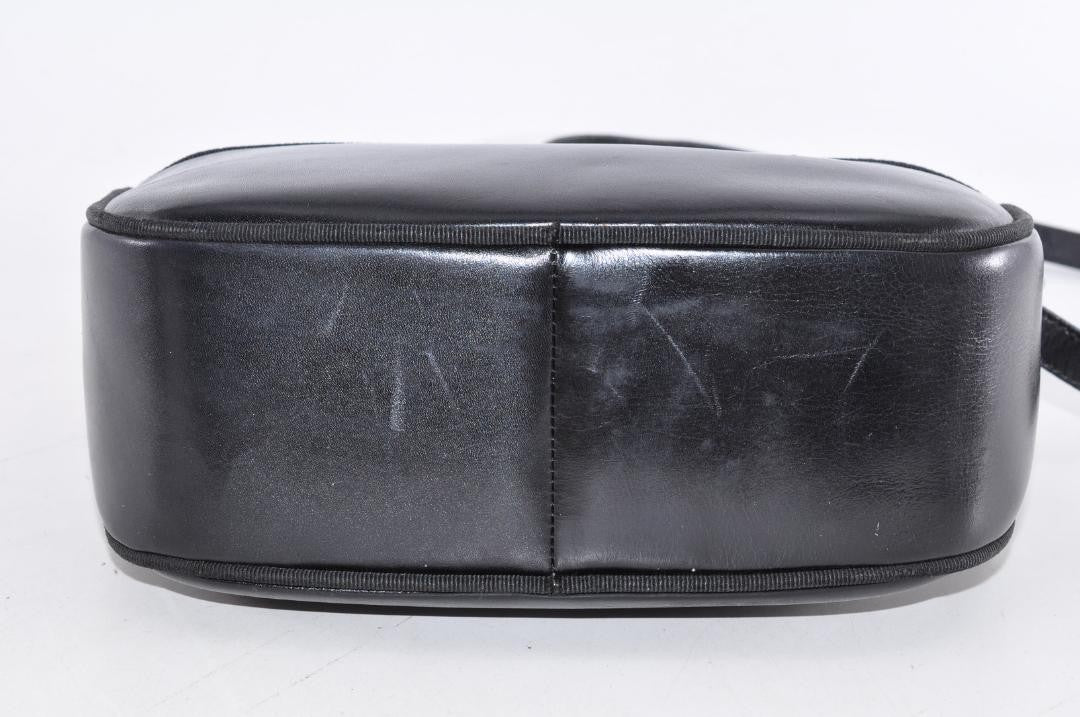 Salvatore Ferragamo Shoulder Bag Purse Vara Leather Black Authentic