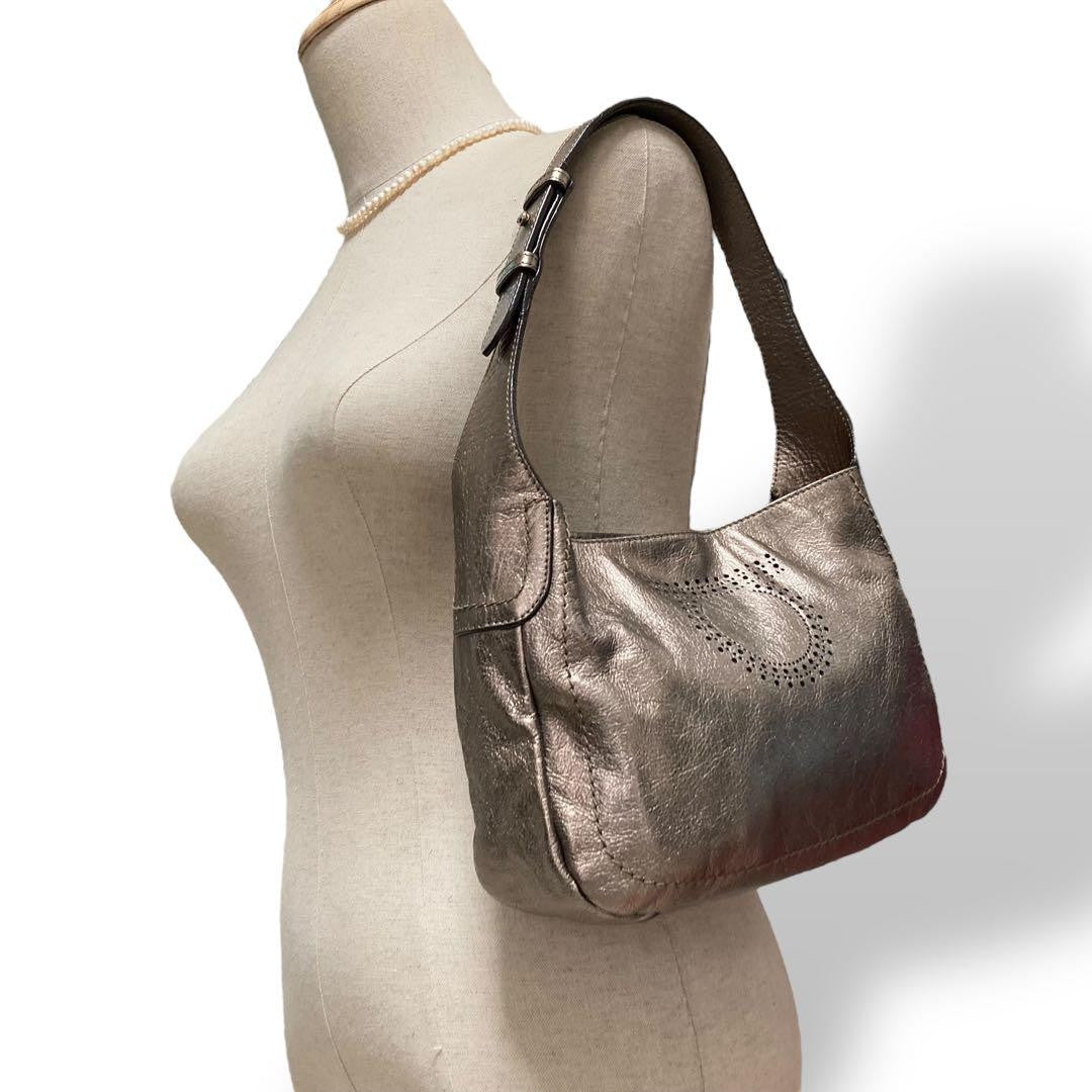 Salvatore Ferragamo Shoulder Bag Purse Gancini Leather Silver Authentic
