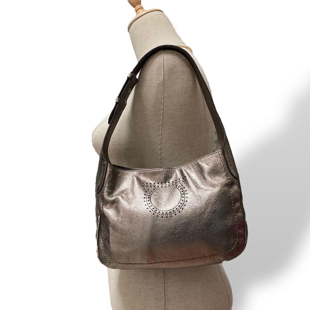 Salvatore Ferragamo Shoulder Bag Purse Gancini Leather Silver Authentic