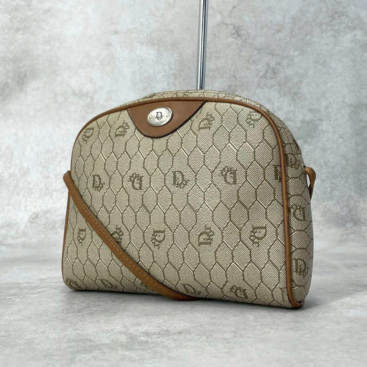 Christian Dior Shoulder Bag Purse Honeycomb PVC Leather Beige Authentic