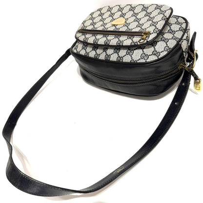 GUCCI Shoulder Camera Bag Purse GG Supreme Black Authentic