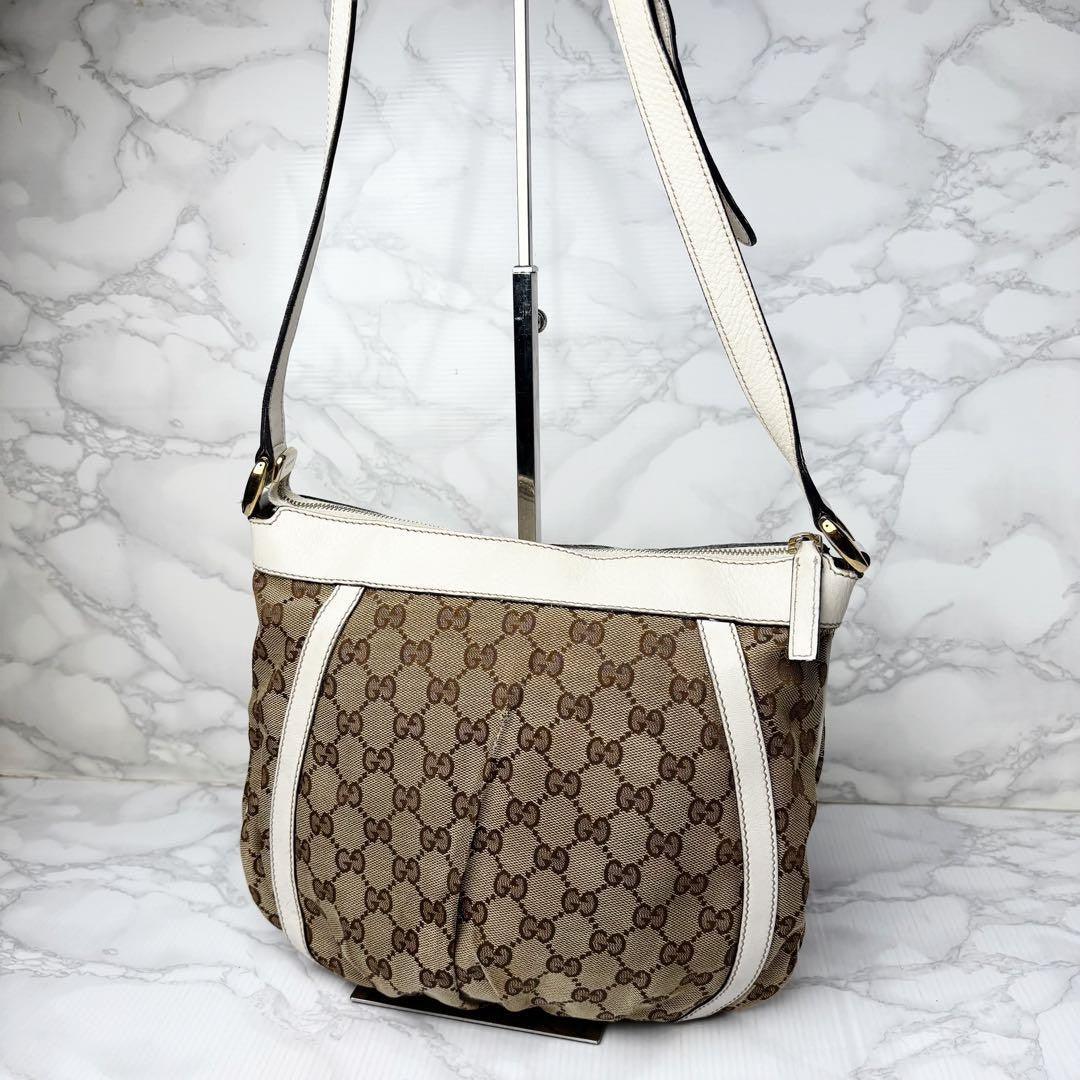GUCCI Shoulder Bag Purse GG Canvas Authentic