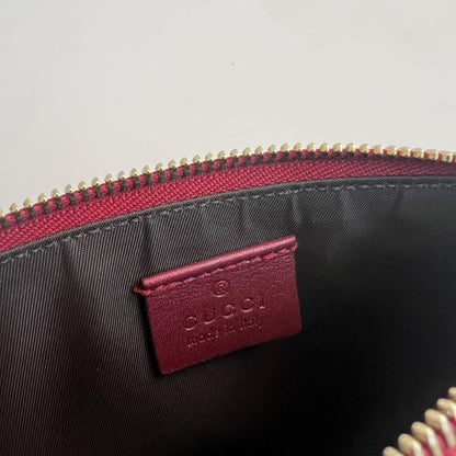 GUCCI Hand Pouch Chain Interlocking Patent Leather Red Gold Authentic