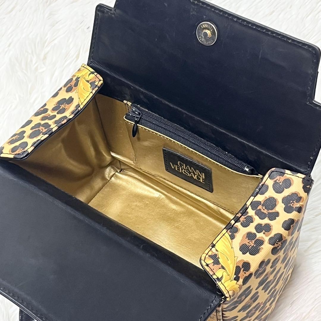 VERSACE Hand Bag Tote Purse Sunburst Black Yellow Gold Authentic