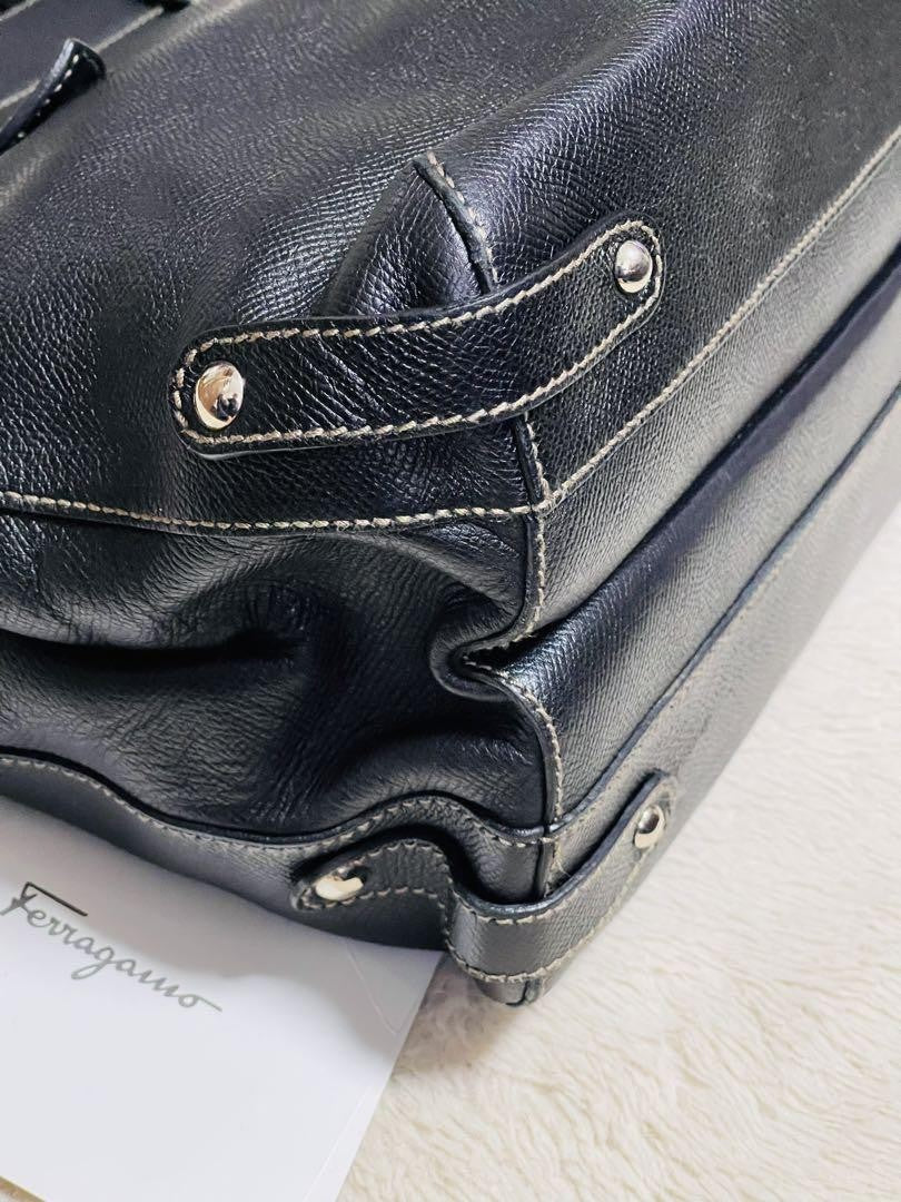 Salvatore Ferragamo Hand Bag Tote Purse Gancini Leather Black Authentic