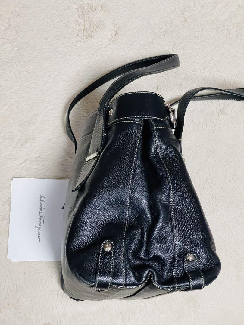 Salvatore Ferragamo Hand Bag Tote Purse Gancini Leather Black Authentic