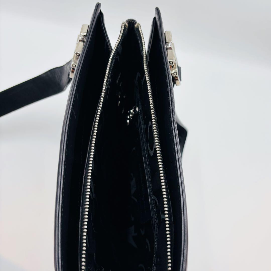 Salvatore Ferragamo Hand Bag Tote Purse Gancini Leather Black Authentic