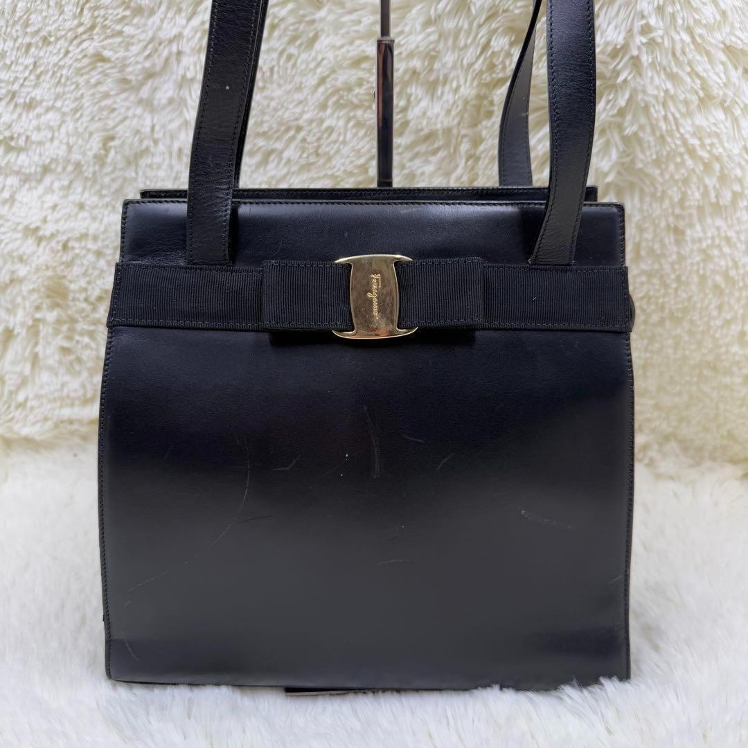 Salvatore Ferragamo Hand Bag Tote Purse Vara Leather Black Authentic