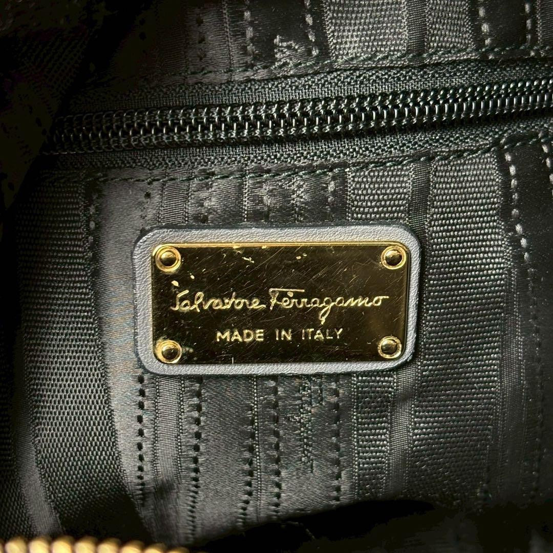 Salvatore Ferragamo Shoulder Bag Purse Vara Leather Gray Authentic