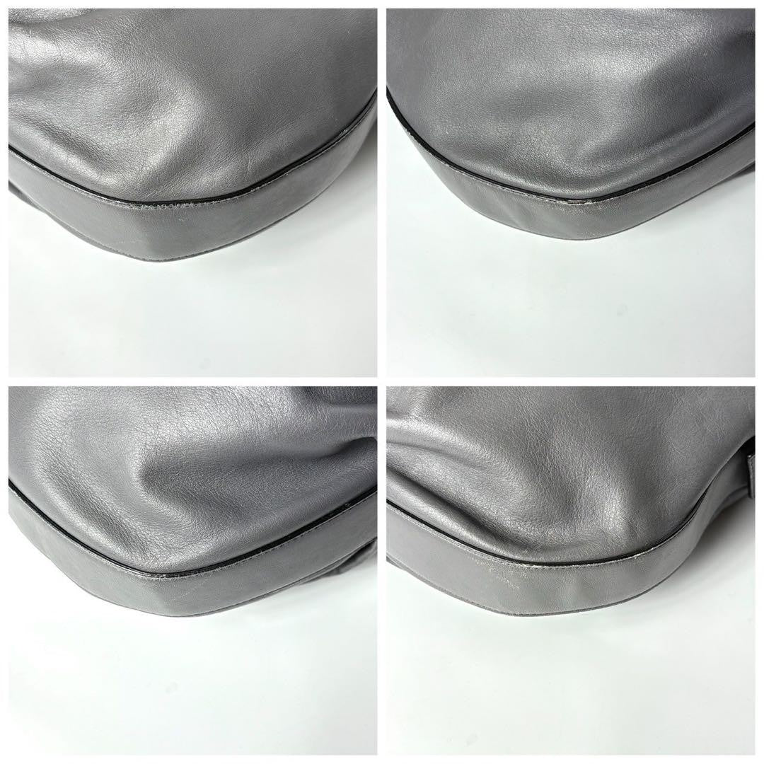 Salvatore Ferragamo Shoulder Bag Purse Vara Leather Gray Authentic
