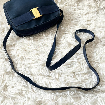 Salvatore Ferragamo Shoulder Bag Purse Vara Navy Authentic