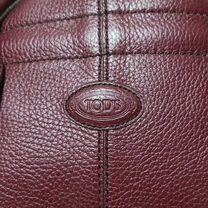 TOD'S Hand Bag Tote Purse Leather Bordeaux Red Authentic