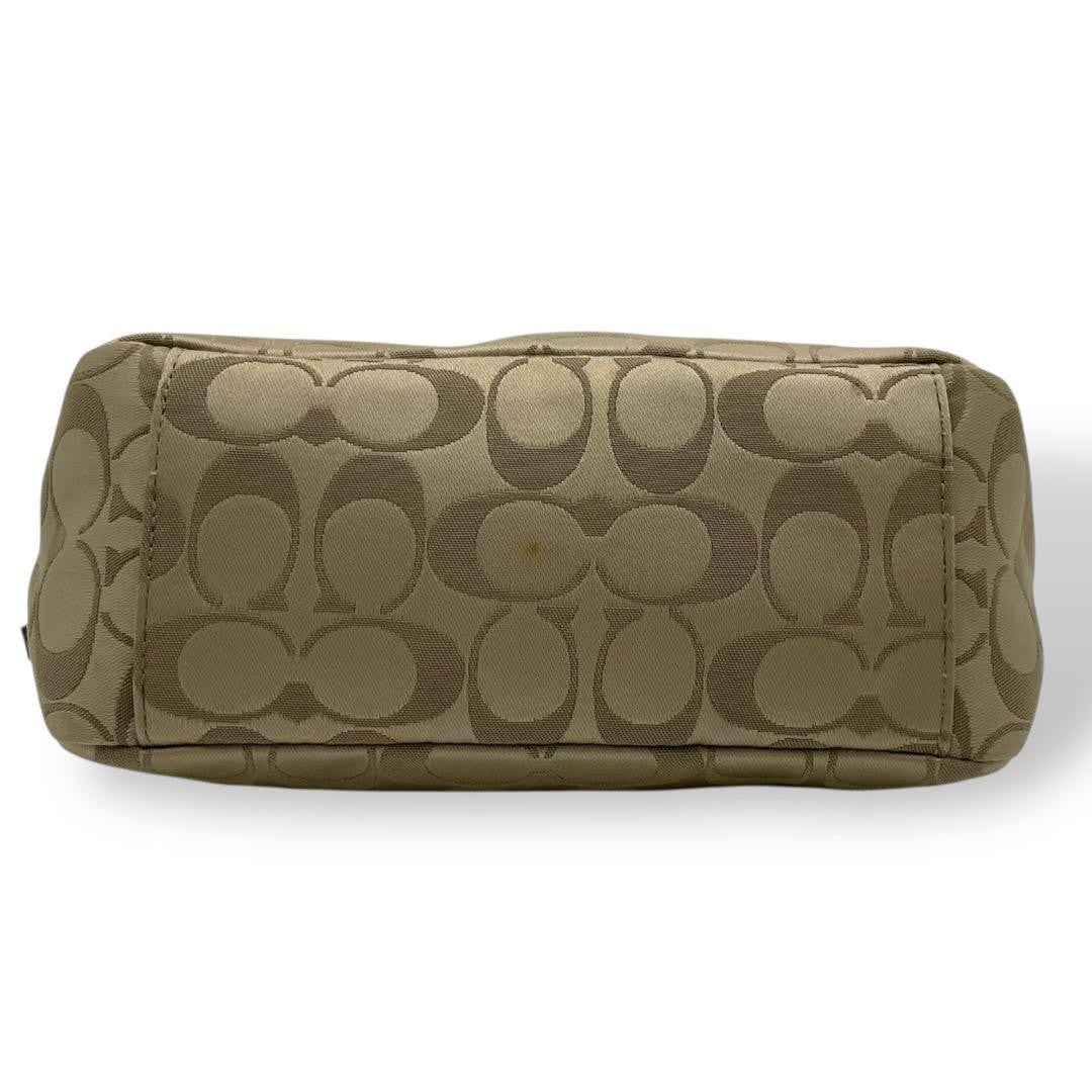 COACH Accessory Pouch Hand Bag Tote Purse Signature Nylon Leather Gold Authentic