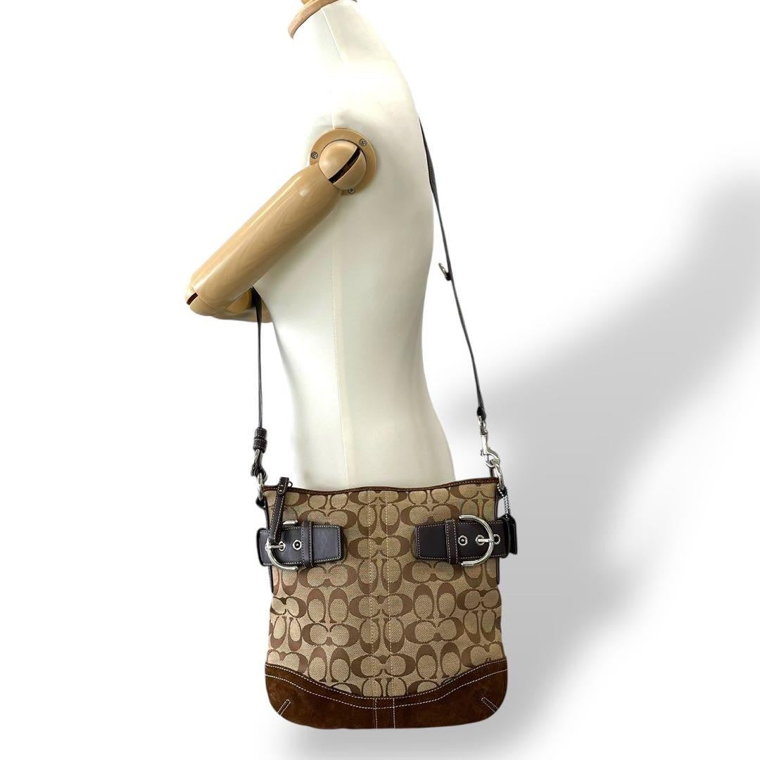 COACH Shoulder Bag Purse Signature Canvas Leather Brown Authentic