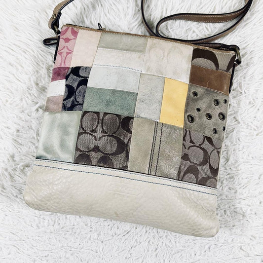 COACH Shoulder Bag Purse Signature 2193 Canvas Leather Beige Authentic