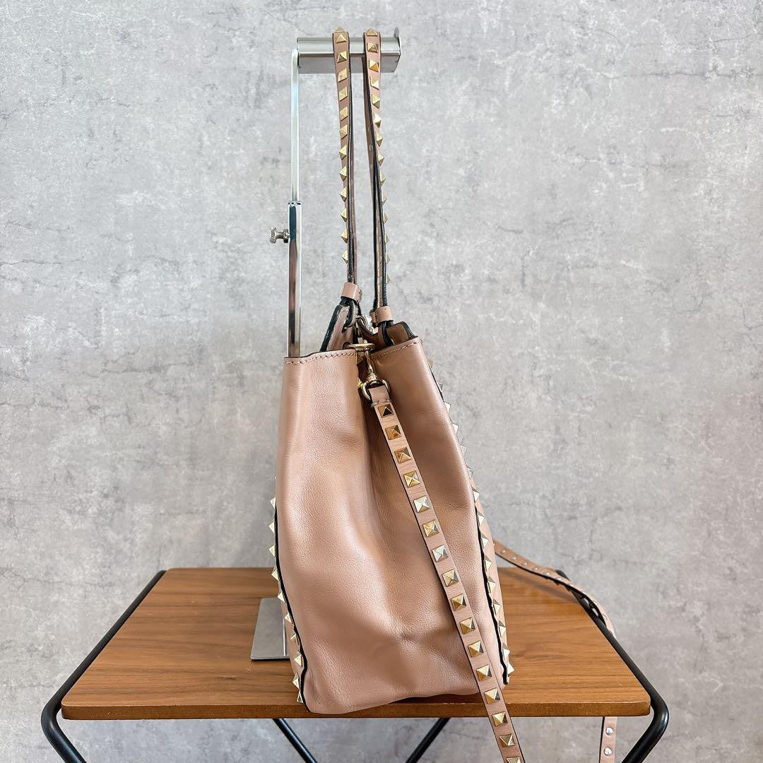 Valentino Garavani Hand Shoulder Bag Purse 2way Rockstuds Leather Pink Beige