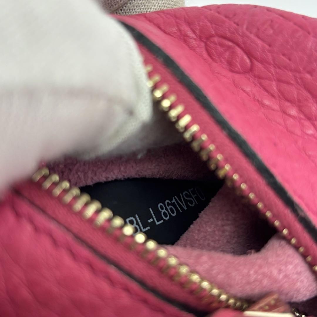 Valentino Hand Shoulder Bag Tote Purse 2way Studs Leather Pink Authentic