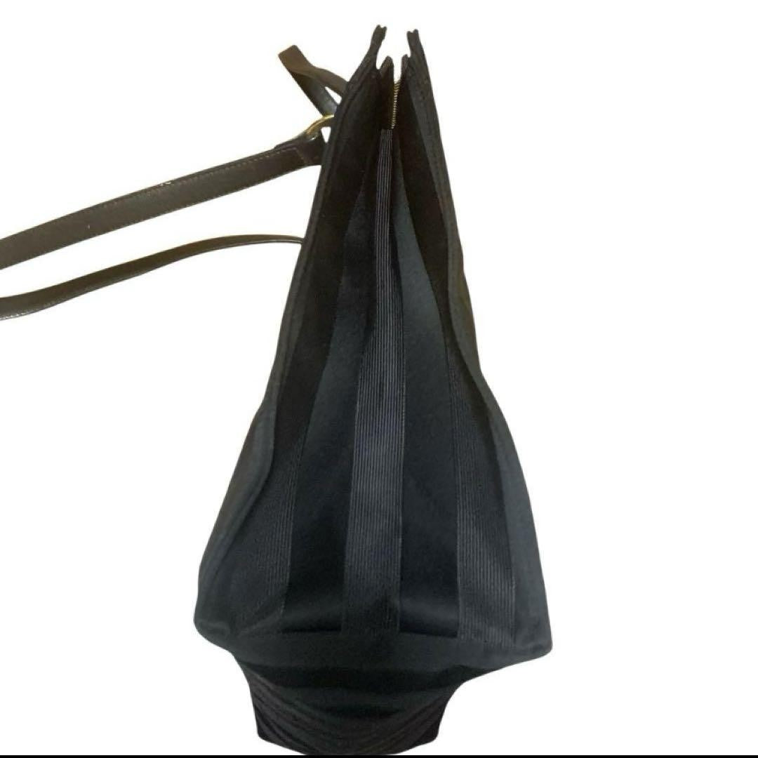 Valentino Garavani SPORT Hand Bag Tote Purse Logo Black Authentic