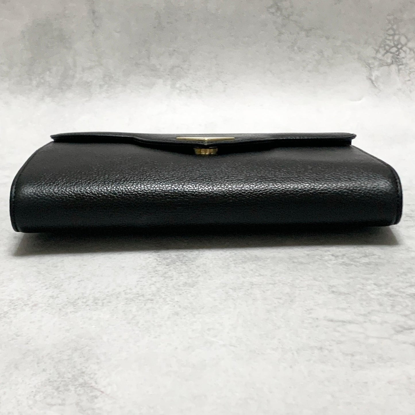 Saint Laurent Bag YSL Cassandra Clutch Purse Hand Leather Black Gold Authentic