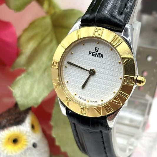 FENDI 2000L Quartz Watch Wristwatch FF Logo White Gold Women's Authentic