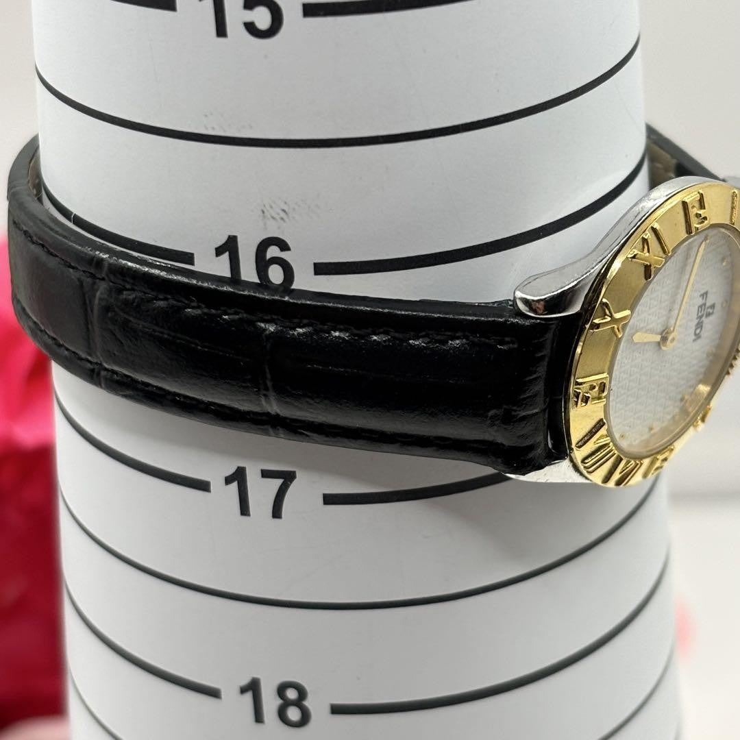 FENDI 2000L Quartz Watch Wristwatch FF Logo White Gold Women's Authentic