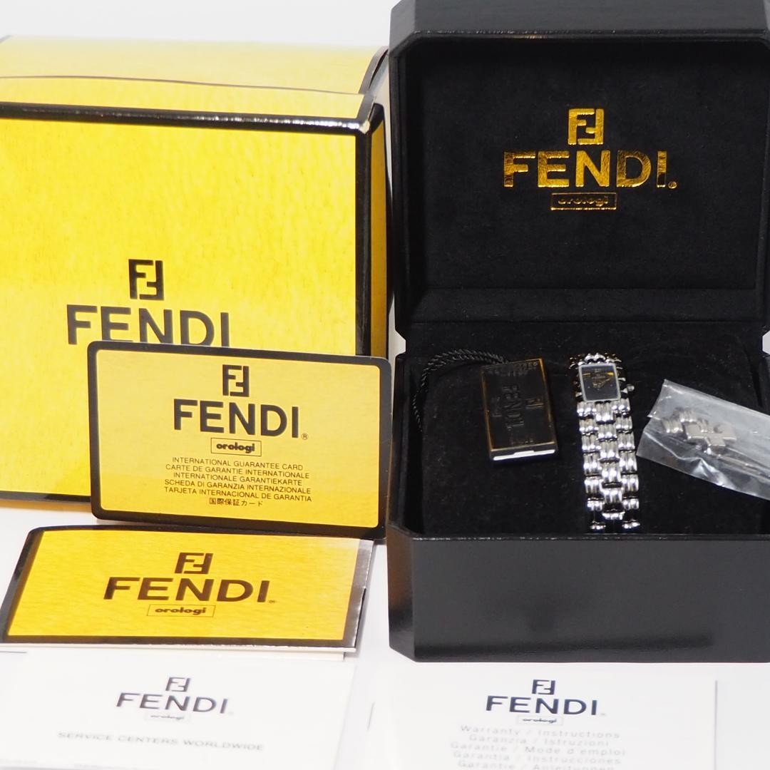 FENDI 660L Quartz Watch Wristwatch FF Logo Navy Silver Women's Authentic