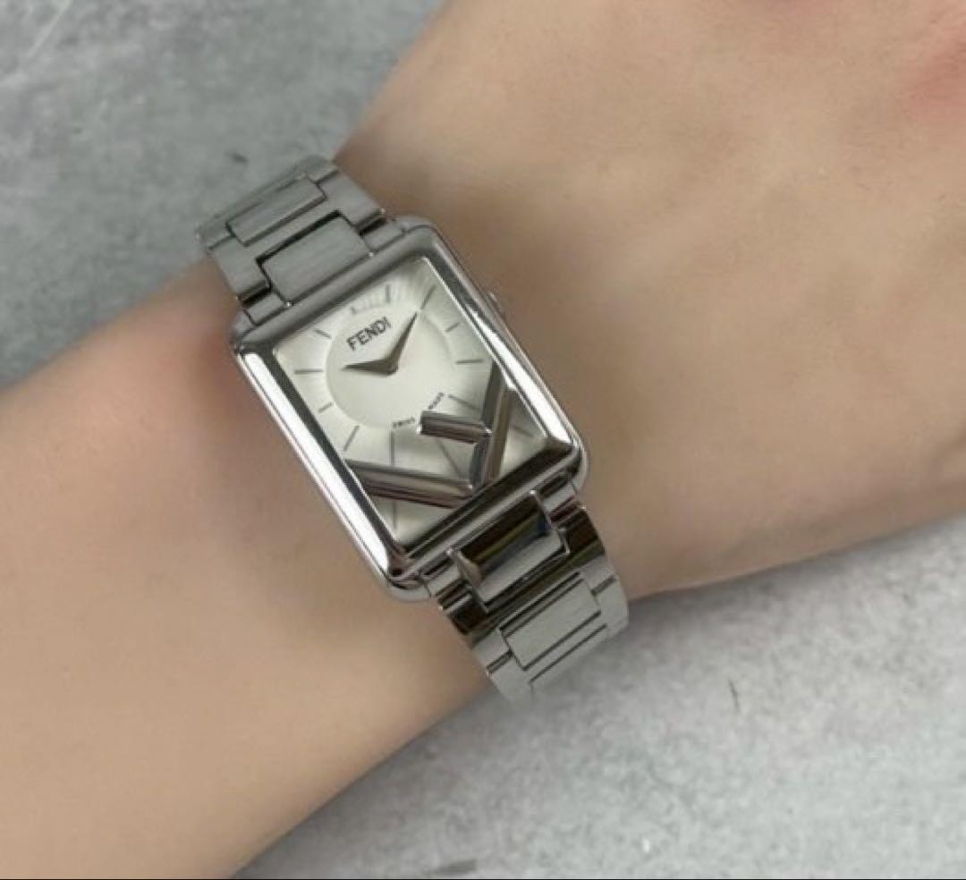 FENDI Run Away Rectangle Quartz Watch Wristwatch Logo Silver Women's Authentic