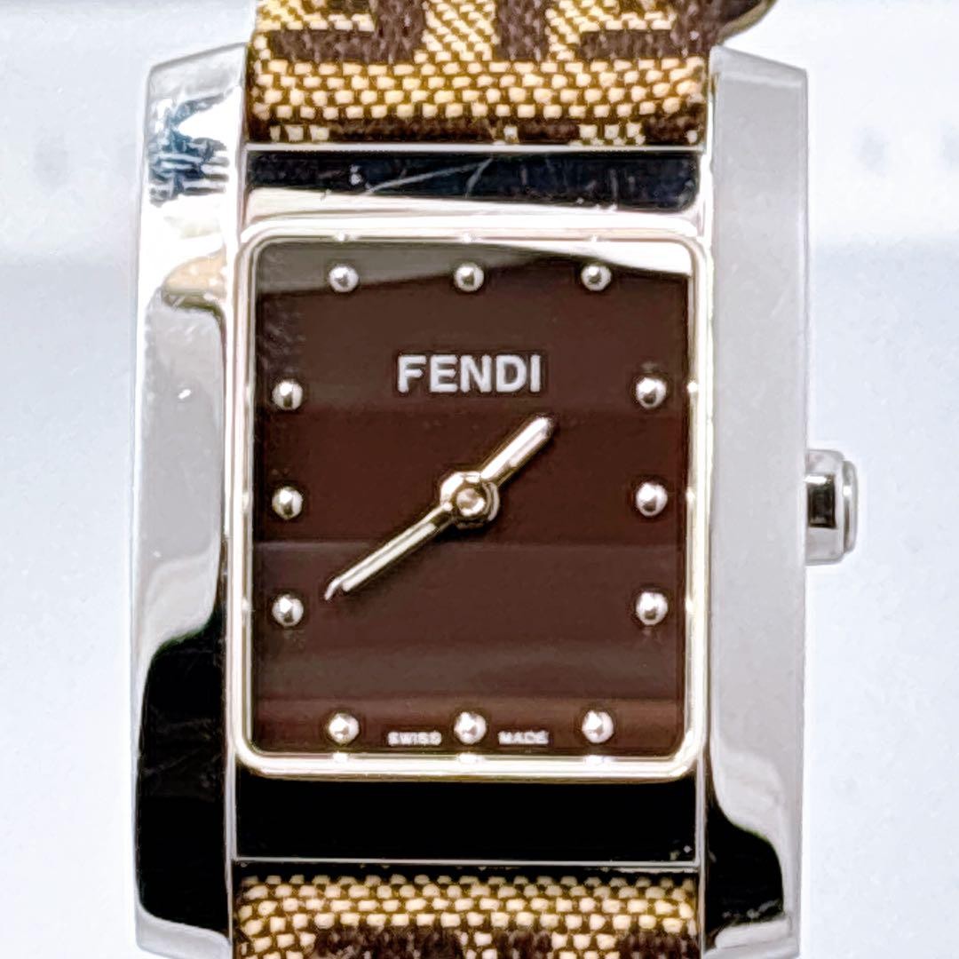 FENDI 7000L Quartz Watch Wristwatch FF Zucca Logo Black Silver Women's Authentic