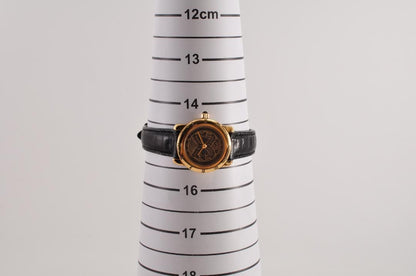 FENDI 800L Quartz Watch Wristwatch Logo Black Gold Women's Authentic