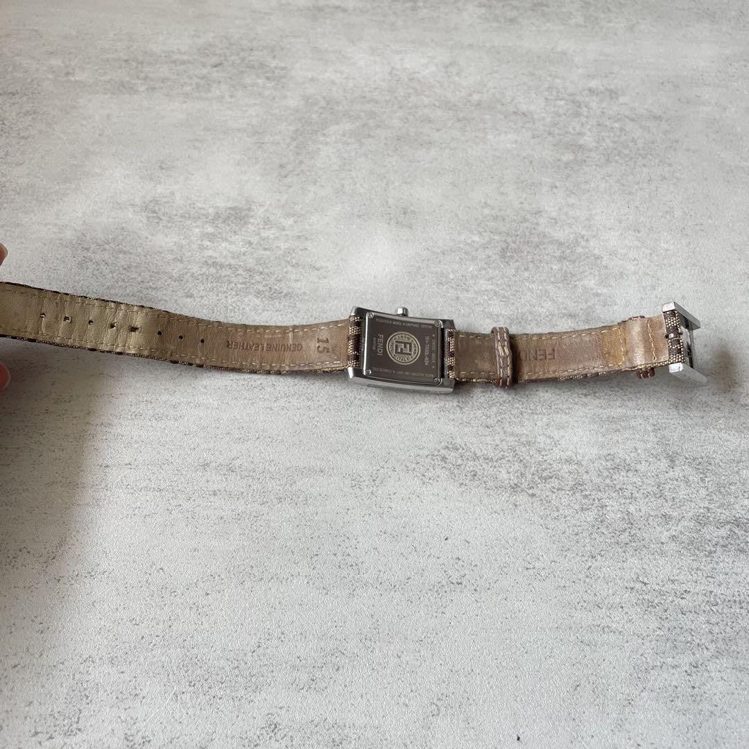 FENDI 7000L Quartz Watch Wristwatch FF Zucca Logo Silver Beige Women's Authentic