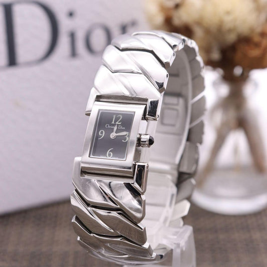 Christian Dior D72-100 Quartz Watch Wristwatch Logo Silver Women's Authentic