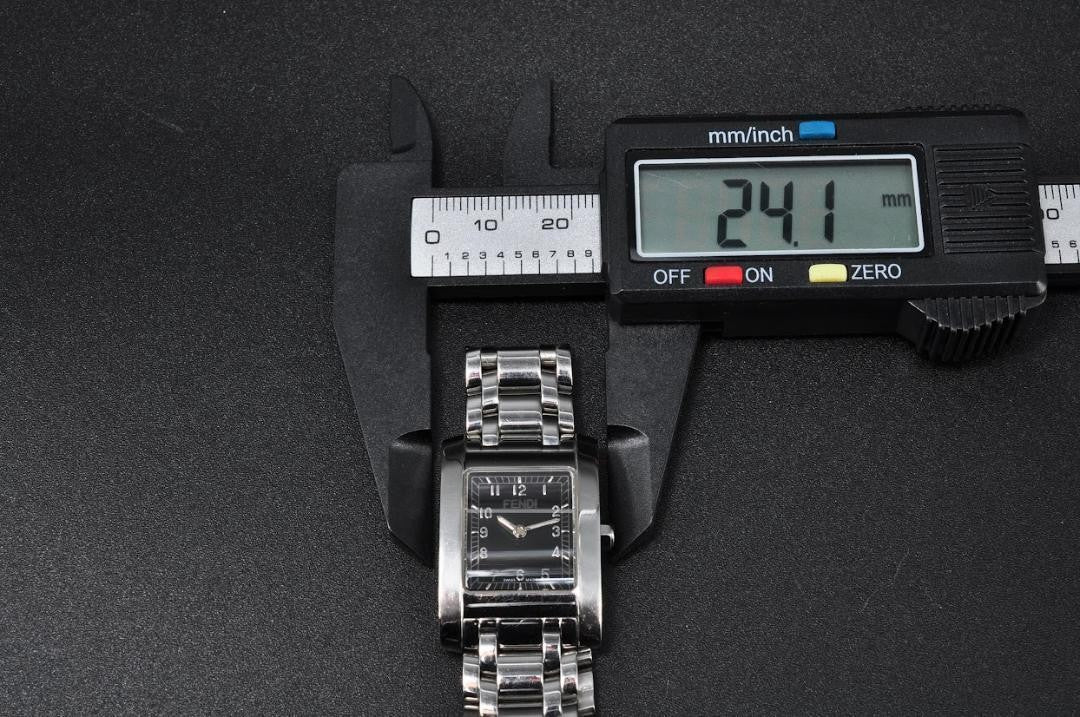 FENDI 7000L Quartz Watch Wristwatch Black Silver Women's Authentic