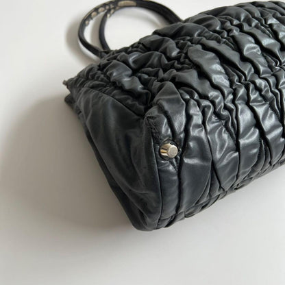 MIU MIU Hand Bag Tote Purse Logo Matelasse Leather Black Authentic